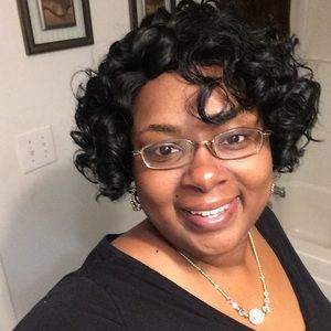 Meet your Posher, Rhonda